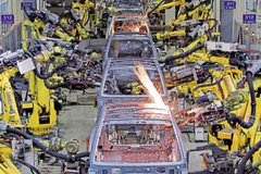 Lắp ráp ôtô tại Tamil Nadu, Ấn Độ. (Ảnh: Reuters)