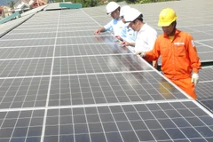 Công trình điện Mặt Trời mái nhà lớn nhất tỉnh Quảng Bình đi vào đóng điện vận hành ngày 28/7. (Ảnh: Đức Thọ/TTXVN)