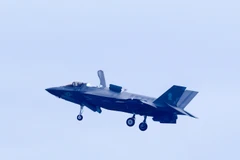 Máy bay tiêm kích tân tiến F35-B của Mỹ tại buổi tổng duyệt ngày 9/2/2020. (Ảnh: Ảnh: Lê Dương/TTXVN)