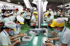 Thời gian làm thêm giờ tối đa sẽ được tăng lên 400 giờ/năm. (Ảnh minh họa)