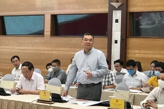 Tướng Tô Ân Xô thông tin về một số vụ án. (Ảnh: Đức Duy/Vietnam+)