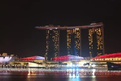 Một phần khu Vịnh Marina vốn đã lộng lẫy sẽ được trang hoàng rực rỡ bởi màn pháo hoa vào tối ngày 9/8. (Ảnh: Lê Hải/Vietnam+)