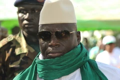 Tổng thống Gambia Yahya Jammeh dự một cuộc míttinh ở Bakau, phía tây thủ đô Banjul. (Nguồn: AFP/TTXVN)