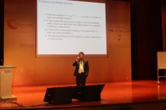 GS Ngô Bảo Châu: Các nhà khoa học trẻ cần tích cực trao đổi quốc tế