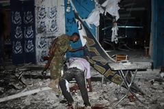 Phiến quân al-Shabaab nã đạn pháo vào Dinh tổng thống Somalia