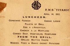 Tờ thực đơn bữa trưa cuối cùng trên con tàu Titanic. (Nguồn: AP)