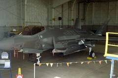 Trung Quốc bác cáo buộc đánh cắp thiết kế máy bay F-35