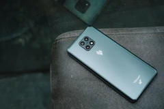 Thiết kế nguyên khối của Vsmart Aris 5G được cộng đồng đánh giá cao.