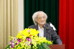 Giáo sư Hoàng Trọng Phiến. (Ảnh: Đại học Quốc gia Hà Nội)