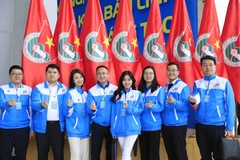 Các đại biểu chụp ảnh tại phiên khai mạc Đại hội Đoàn. (Ảnh: Minh Đức/TTXVN)