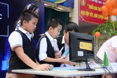 Học sinh thi Violympic. (Ảnh: BTC)