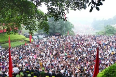 Những hình ảnh về Lễ dâng hương Giỗ Tổ Hùng Vương 2015