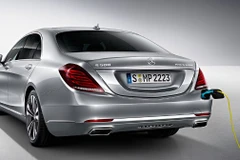 Mercedes-Benz giới thiệu phiên bản V-Class PHEV ở Geneva