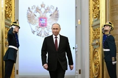 Ông Vladimir Putin tại lễ nhậm chức Tổng thống Liên bang Nga nhiệm kỳ thứ 5 ở Moskva. (Ảnh: AFP/TTXVN)
