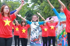 Hoạt động "Nhảy! Vì sự tử tế" nhằm truyền tải thông điệp “Hãy tử tế với sức khỏe của chính mình và những người xung quanh.” (Ảnh: Minh Tâm)