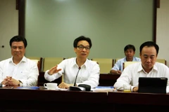 Phó Thủ tướng Vũ Đức Đam phát biểu tại buổi làm việc. (Ảnh: Nguyễn Dân/TTXVN)