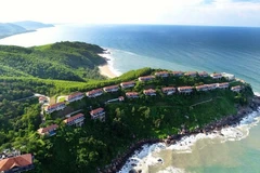 Khu du lịch Laguna Lăng Cô từ trên cao nhìn xuống. (Nguồn: lagunalangco)