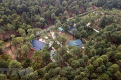 Công trình sai phạm tại xã Minh Phú, huyện Sóc Sơn, Hà Nội. (Ảnh: Thành Đạt/TTXVN)