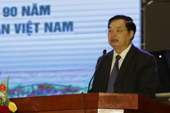 Phó Trưởng Ban Tuyên giáo Trung ương Lê Mạnh Hùng phát biểu tại lễ trao giải. (Ảnh: Phương Hoa/TTXVN)