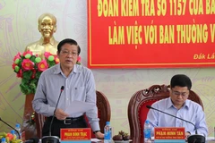 Ông Phan Đình Trạc, Bí thư Trung ương Đảng, Trưởng Ban Nội chính Trung ương, Trưởng đoàn kiểm tra phát biểu tại buổi làm việc. (Ảnh: Tuấn Anh/TTXVN)