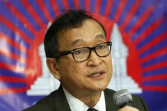 Thủ lĩnh Đảng Cứu nguy Dân tộc Campuchia (CNRP) đối lập Sam Rainsy. (Nguồn: theguardian.com)