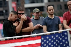 Tưởng niệm các nạn nhân trong vụ xả súng tại Orlando, Florida ngày 15/6. (Nguồn: AFP/TTXVN) 