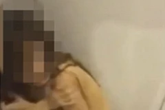 Ảnh chụp từ clip. (Nguồn: Dailymail)