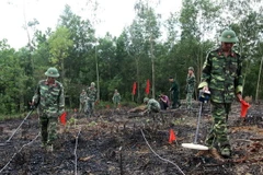 Một người tử vong khi đang rò phá vật liệu nổ ở Quảng Trị