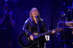 Các nghệ sỹ đồng tính lên án vụ thảm sát kinh hoàng ở Orlando