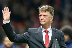 Van Gaal ở lại Manchester United: Niềm tin mù quáng