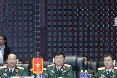 Việt Nam đề xuất xây dựng Bộ Quy tắc dành cho máy bay tại Biển Đông