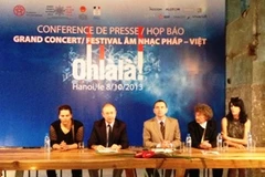 Họp báo thông báo quyết định dừng biểu diễn đại nhạc hội "Oh Là Là." (Ảnh: Quỳnh Trang/Vietnam+)