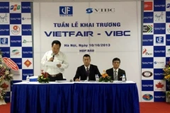 Họp báo công bố tuần lễ khai trương VIBC. (Ảnh: Quỳnh Trang/Vietnam+)