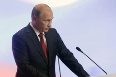 Thủ tướng Nga Vladimir Putin phát biểu tại hội nghị khu vực của UR. (Nguồn: Reuters)
