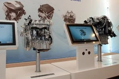 Các động cơ được trưng bày tại hội thảo. (Nguồn: carscoop.blogspot.com)