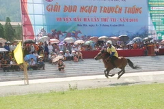 Trên đường đua. (Ảnh: Nguyễn Thắng/TTXVN)