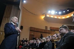 Ông Putin trong buổi gặp gỡ. (Nguồn: AFP)