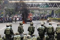 Đụng độ giữa quân đội Thái Lan và người biểu tình đang lan rộng. (Nguồn: Reuters)