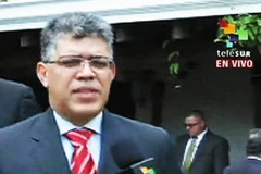 Ngoại trưởng Jaua trả lời phỏng vấn kênh truyền hình Telesur. (Nguồn: Telesur)