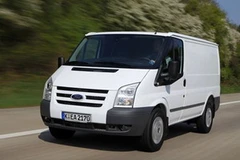 Mẫu Transit bán tải. (Nguồn: Internet)