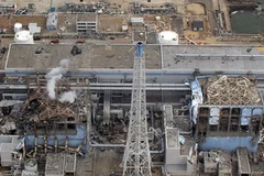 Toàn cảnh nhà máy điện hạt nhân Fukushima 1 sau thảm họa động đất và sóng thần. (Nguồn: AFP/TTXVN)