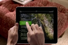 Xem tivi trực tiếp trên iPad bằng dịch vụ của Time Warner Cable. (Nguồn: AP)