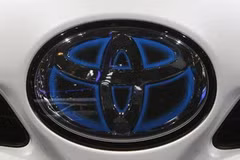 Toyota và Daimler tẩy chay sử dụng chất làm lạnh mới