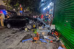 Hiện trường vụ tai nạn. (Ảnh: Mạnh Khánh/Vietnam+)