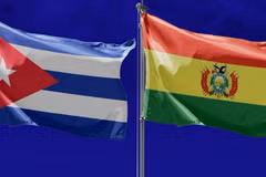 Bolivia và Cuba tăng cường đối thoại về vấn đề di cư và lãnh sự