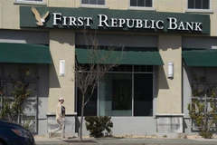 Một chi nhánh ngân hàng First Republic Bank ở Millbrae, California, Mỹ, ngày 13/3/2023. (Ảnh: THX/TTXVN)