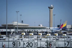 Quang cảnh sân bay Roissy-Charles-de-Gaulle ở phía bắc thủ đô Paris, Pháp. (Ảnh: AFP/TTXVN)