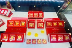 Ngày vía Thần Tài: Đa dạng mẫu mã, phong phú hình thức mua hàng