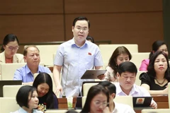 Đại biểu Quốc hội tỉnh Hà Nam Trần Văn Khải phát biểu. (Ảnh: Doãn Tấn/TTXVN)