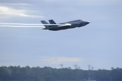 Chính phủ Séc phê duyệt kế hoạch mua 24 máy bay chiến đấu F-35 của Mỹ
